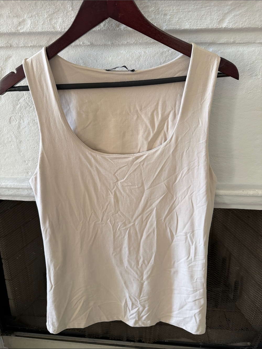 Zara Sleeveless Scoop Neck Tank Top - Cream